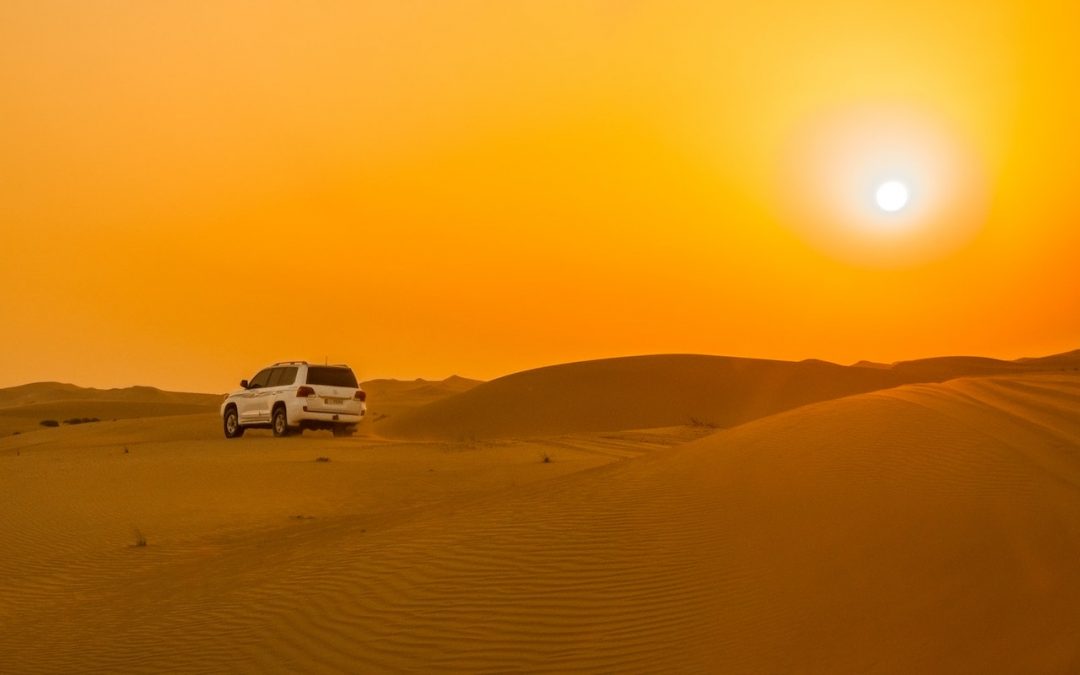 car-in-desert-photo-1080x675.jpg